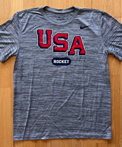 Pro Stock Team USA Olympic Nike Hockey T-Shirt - Size M (NEW)