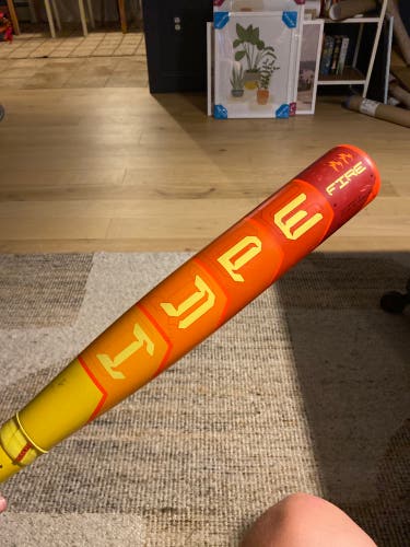 2025 Easton Hype Fire Composite USABat Certified Bat (-10) 22 oz 32" (Used)