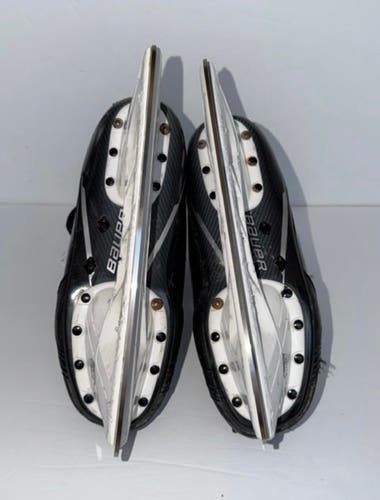 2022 Bauer Supreme Mach Hockey Skates Regular Width 7.5 (Used)