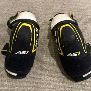Youth Large CCM Super Tacks AS1 Elbow Pads (Used)