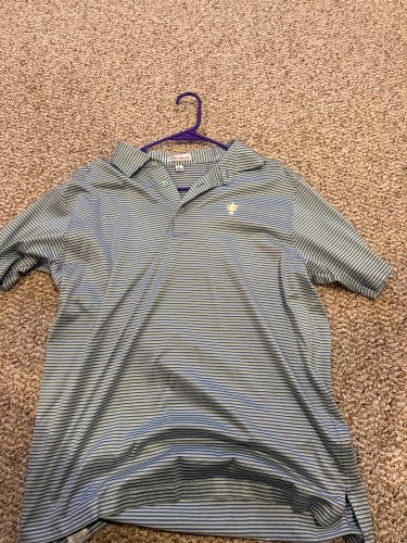 Green Medium Men's Shirt (Used)