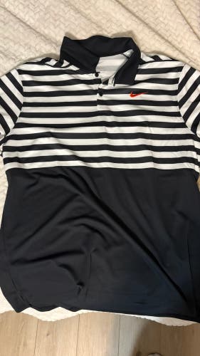 Black XL Men's Nike Shirt (New)