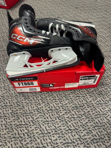 CCM JetSpeed FT860 Hockey Skates Size 4 (New)