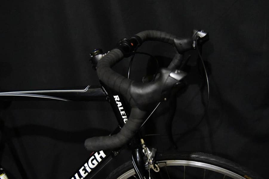 RALEIGH ATOMIC SPORT 13 ROAD BIKE SIZE EXTRA LARGE, 62 CM, 24 