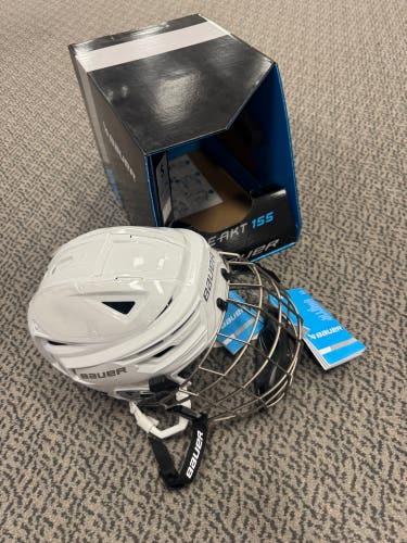 Small Bauer Re-Akt 155 Helmet (New) Combo
