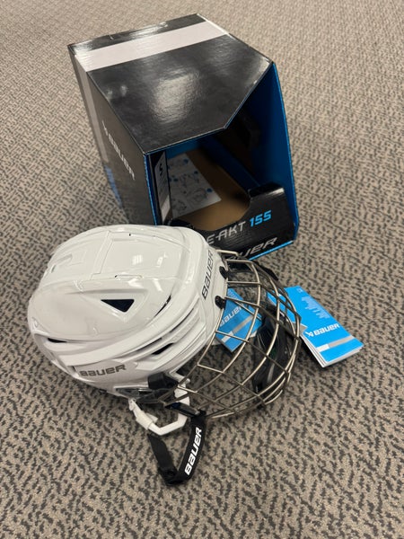 Small Bauer Re-Akt 155 Helmet (New) Combo