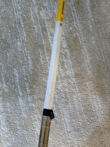StringKing Composite Pro Faceoff Lacrosse Shaft - White/Yellow - 30" FOGO 155g