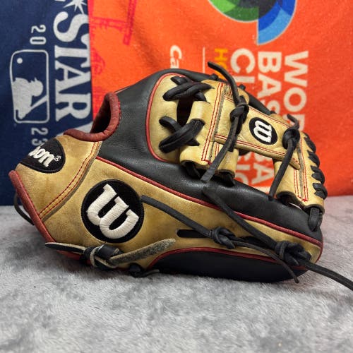 Wilson A2000 PF88 RHT Baseball Glove 11.25" (Used)