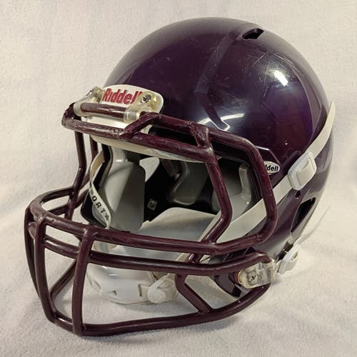 Youth XS Riddell Speed Helmet (Used) maroon w/chinstrap