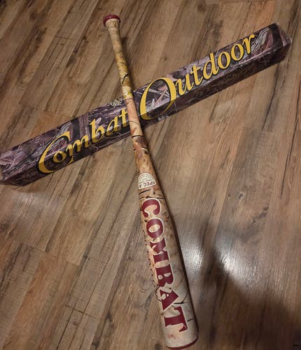 2026 Combat MFG Spec A1 Alloy BBCOR Certified Bat (-3) 28 oz 31" (Used)
