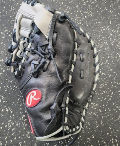 Rawlings RH First Base Foundation Baseball Glove 12.5" (Used)