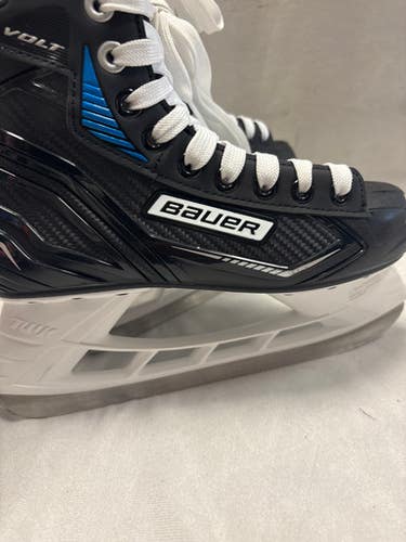 Used Bauer Vapor X Junior Hockey Skate Junior 04 11490-s000273995