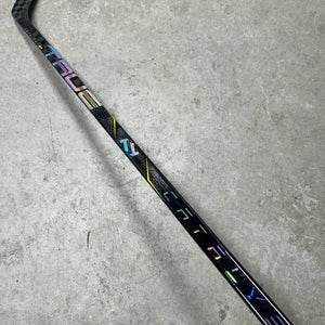 70 Flex P28 Senior True Catalyst 9x3 Right Hand Hockey Stick Pro Stock (New)