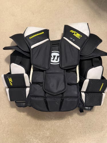 Medium Warrior Ritual RX3 Pro+ Goalie Chest Protector (Used)
