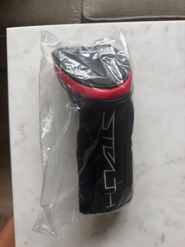 Taylormade Stealth Fairway Wood Headcover NEW IN PLASTIC