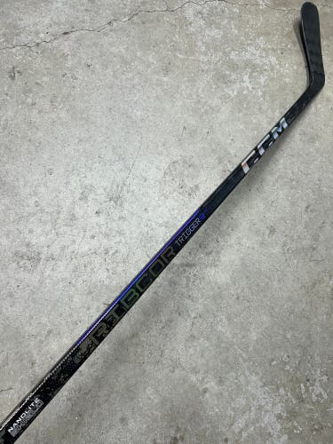 85 Flex P92 Senior CCM RibCor Trigger 9 Pro Left Hand Hockey Stick Pro Stock (New)