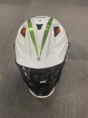 Used Schutt Stallion 500 Lacrosse Helmet White Lg 11614-s000231248