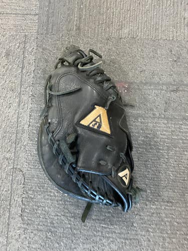 Used Akadema App240 Bb Sb Catchers Lh Throw Black 33" 11614-s000235609