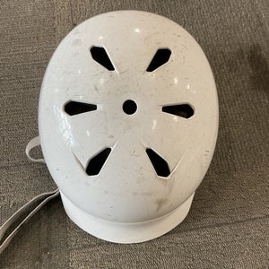 Used Bern Sink Fit Snowsport Helmet Adult White Md 11614-s000230678