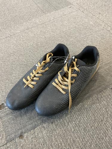 Used Dsg Speed Viper Soccer Cleats Gold Junior 03.5 11614-s000232231