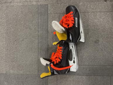 Used Bauer S150 Intermediate Hockey Skate Intermediate 3.5 11614-s000223914