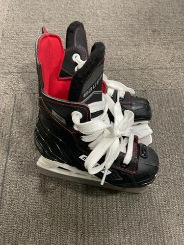 Used Bauer Ns Youth Hockey Skate Black Youth 08.0 11614-s000231640