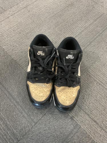 Used Nike Air Jordan Bb Sb Cleats Black And Gold Junior 05.5 11614-s000233308