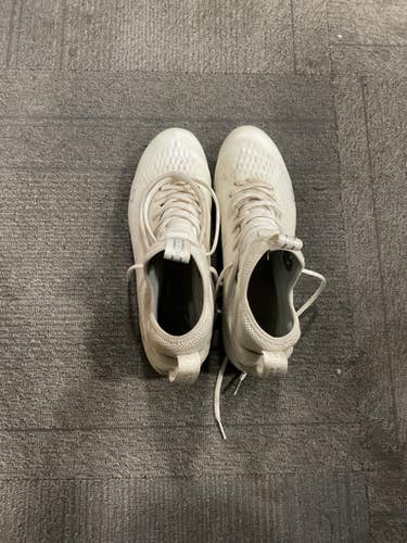 Used Under Armour Adult Fb Cleats White Senior 11 11614-s000234981