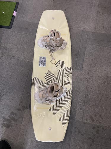 Used Cwb Absolute Wakeboard Tan 141 Cm 11614-s000237185