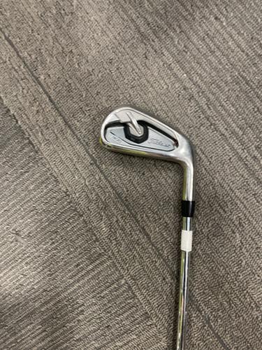 Used Titleist T300 Mens Individual Iron Rh 7 Iron 11614-s000218334