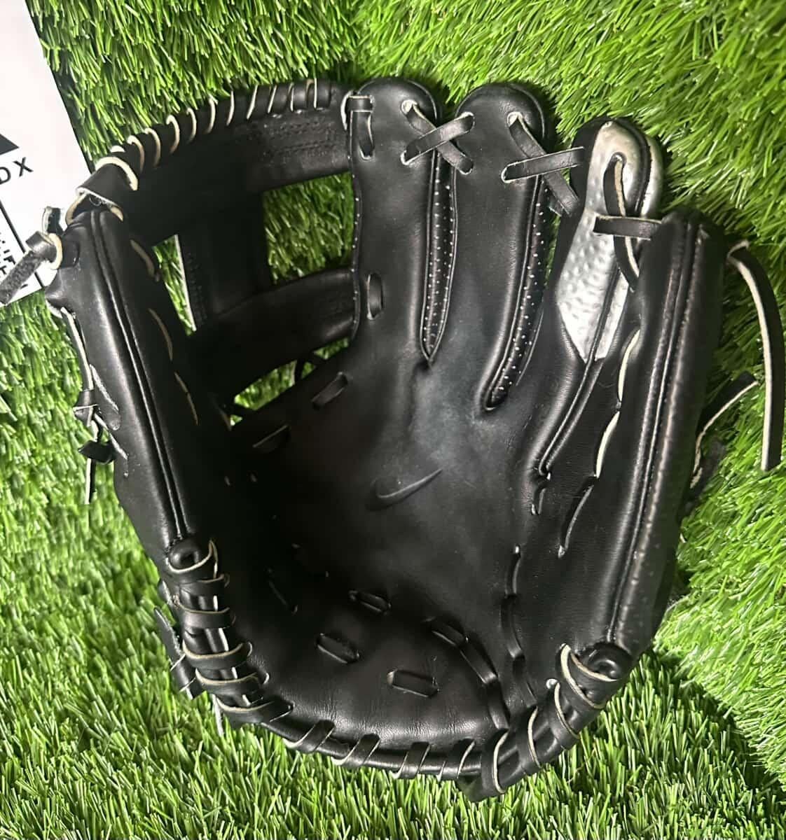 Nike MVP Elite Pro Baseball Glove | New and Used on SidelineSwap