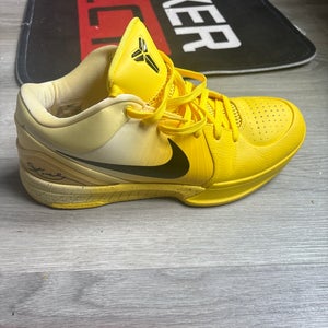 Men's Size M 12.0 (W 13.0) Nike Kobe 6 Shoes (Used)