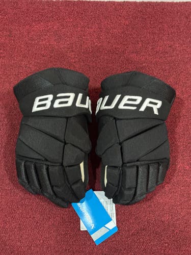 Bauer Vapor Hyperlite Gloves 14" (New) Item #MN14