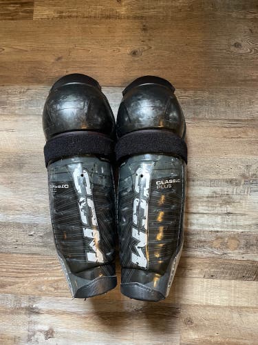 Senior CCM 15" Shin Pads (Used)
