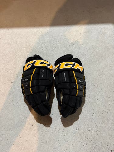 CCM Gloves 14" Pro Stock (Used)