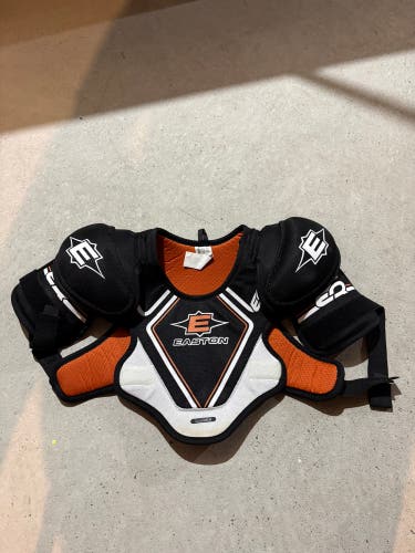 Large Junior Easton Shoulder Pads (Used)