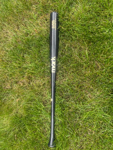 Hard Professional Wood Bat Mark Lumber Maple 34” 31oz
