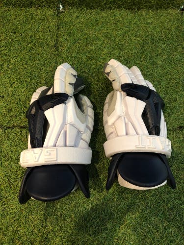 Yale Gait Lacrosse Gloves (New)