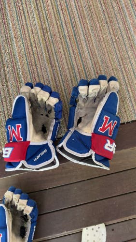 Bauer Gloves 14" (Used)