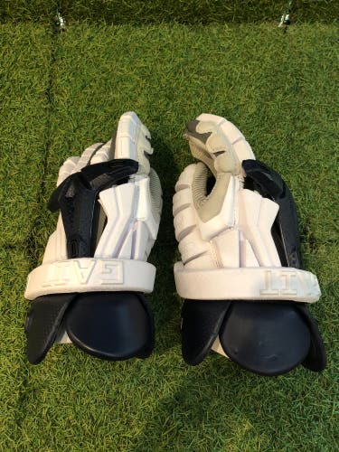 Yale Gait Lacrosse Gloves (New)