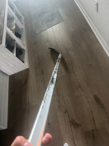 Senior CCM Jetspeed ft9 pro Right Handed Hockey Stick P29 70 Flex (New)