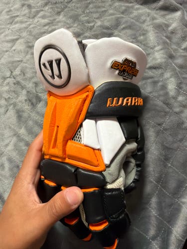 Express Warrior Burn Gloves (Used)