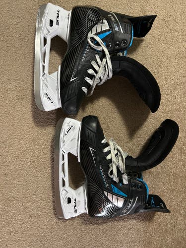 True Catalyst 5x4 Senior Skates