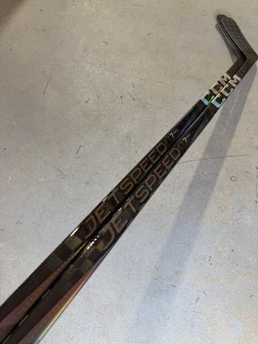 CCM JETSPEED FT7 PRO 2 PACK Pro Stock Hockey Stick Grip P90M 75 Flex Left 7387
