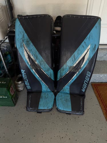 34" Bauer Mach Goalie Leg Pads (Used)