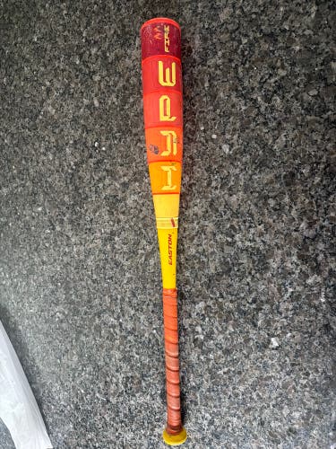 2025 Easton Hype Fire Composite USABat Certified Bat (-10) 18 oz 28" (Used)