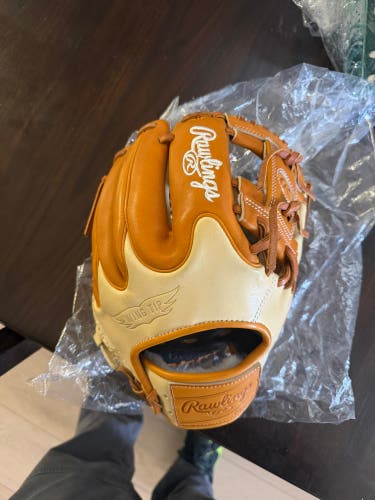 Rawlings Heart of the Hide RH Infield Baseball Glove 11.5" (New)