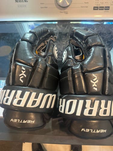 Dany Heatley Warrior AX1 Pro Gloves 14" Pro Stock (Used)