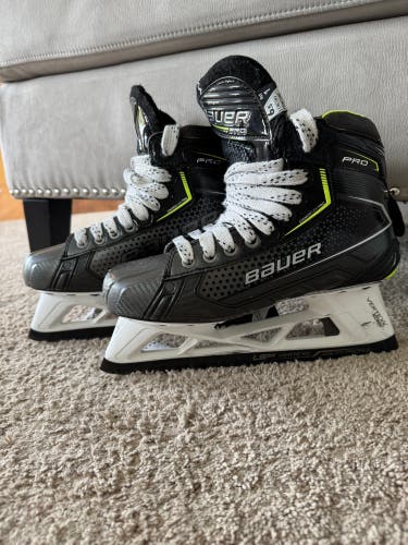 Bauer Pro Hockey Goalie Skates 6.5 (Used)