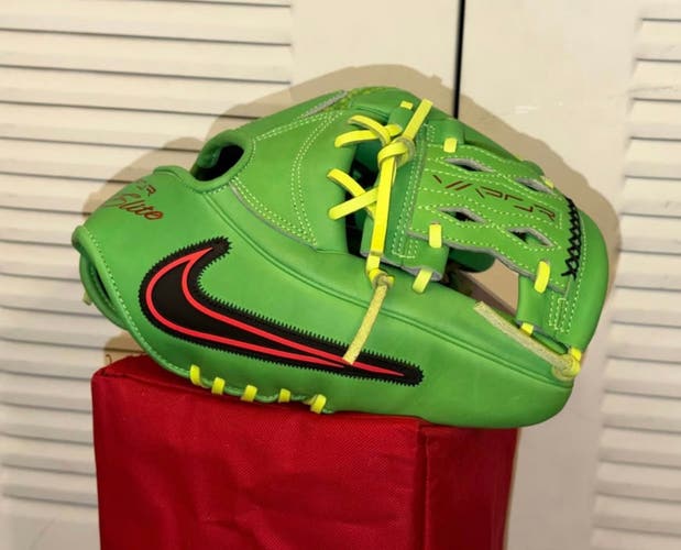 2025 Nike RH Infield Vapor Elite Baseball Glove 11.5" (New) "Snake eyes" Kobe grinch